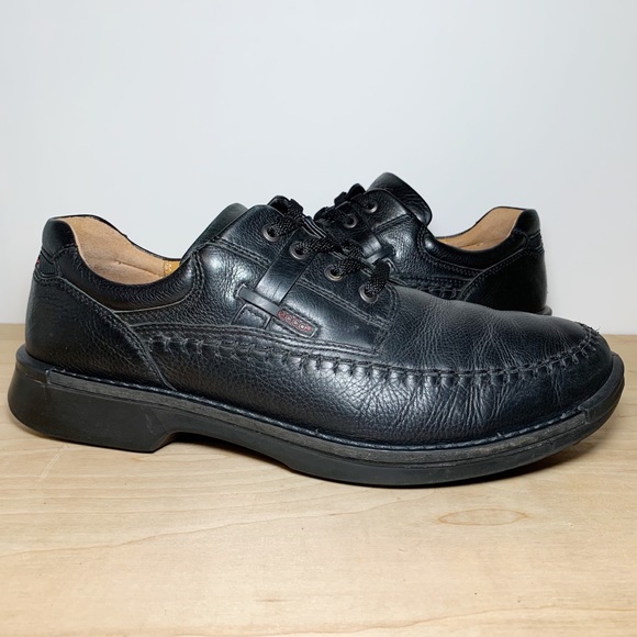 Ecco Black Leather Round Toe Derby Oxfords